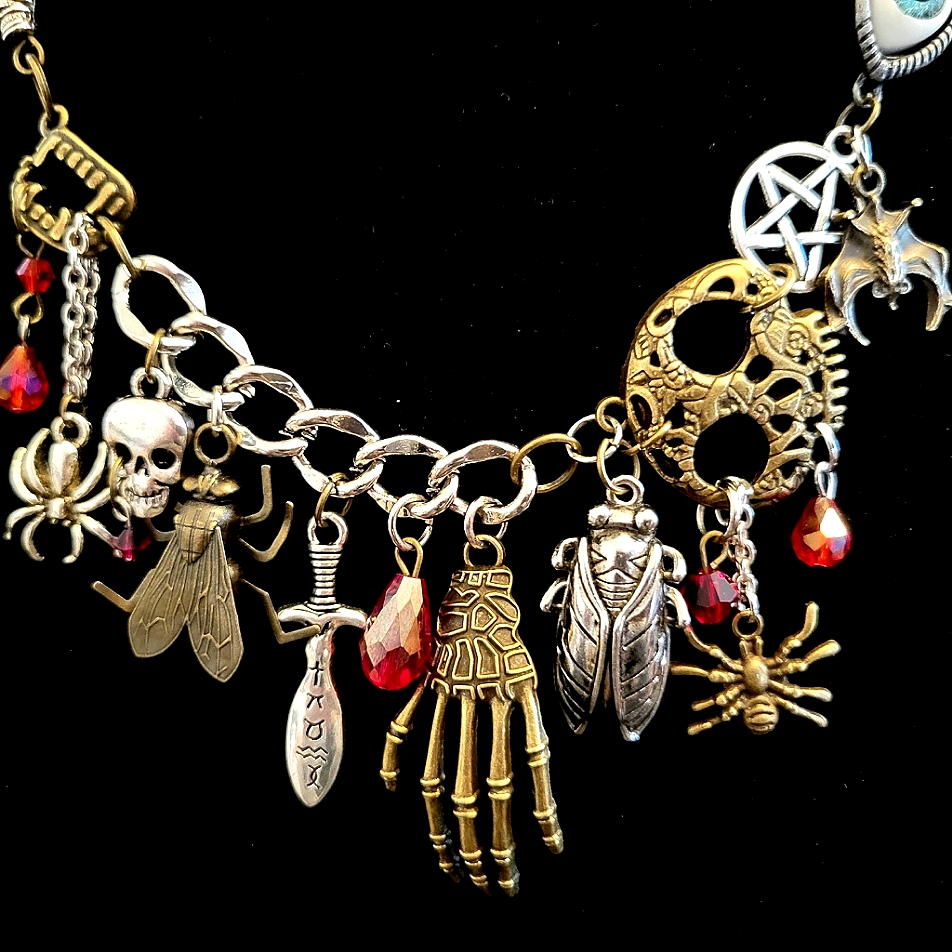 #477 Icky Things Dia De Los Muertos Halloween Chain-Key Fringe Necklace
